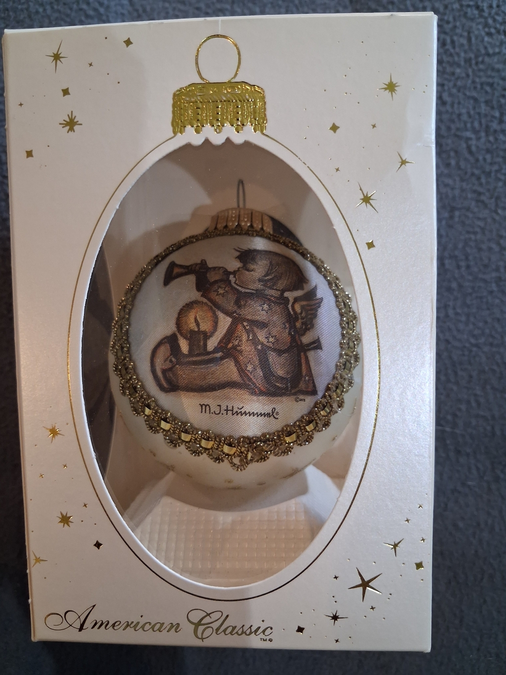 Hummel 2001 America Classic Ornament